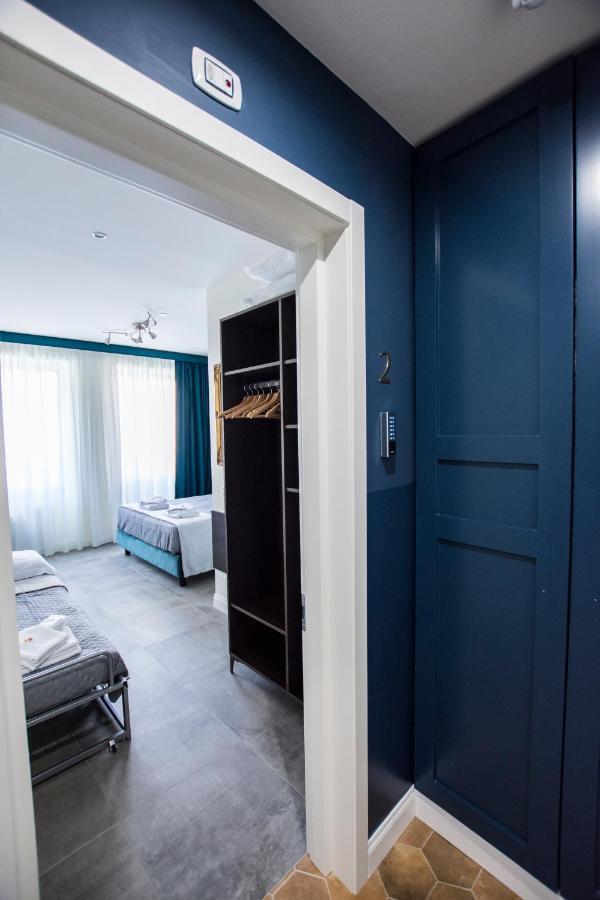 Economy Triple Room